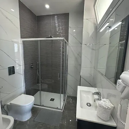 Napolitudine Bed and Breakfast 4*