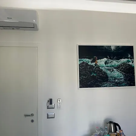 Napolitudine 4* נאפולי