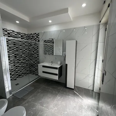 Napolitudine לינה וארוחת בוקר 4*