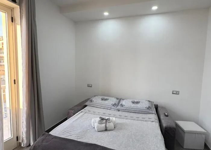 Bed and Breakfast Napolitudine