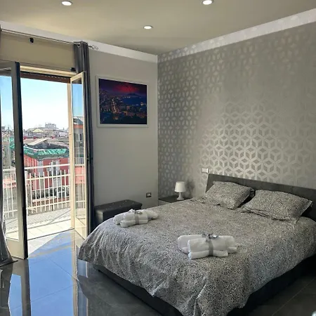 Napolitudine Bed & Breakfast 4*