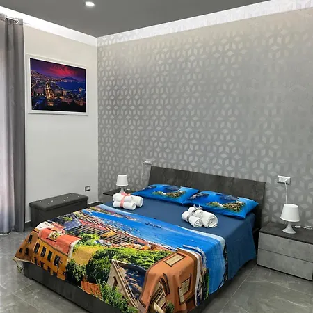 Bed & Breakfast Napolitudine 4*