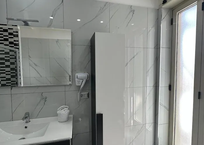 Napolitudine 4* ナポリ