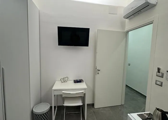 Napolitudine 4* ナポリ