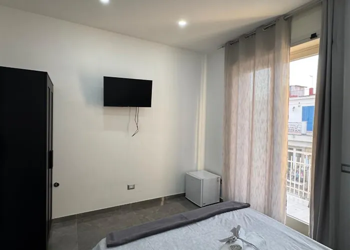 ベッド・アンド・ブレックファスト Napolitudine