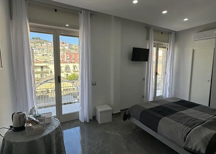 Napolitudine ベッド・アンド・ブレックファスト 4*